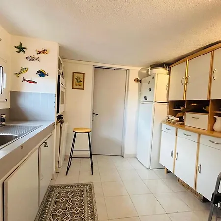 House With 2 Terraces And A Garden In Holiday home