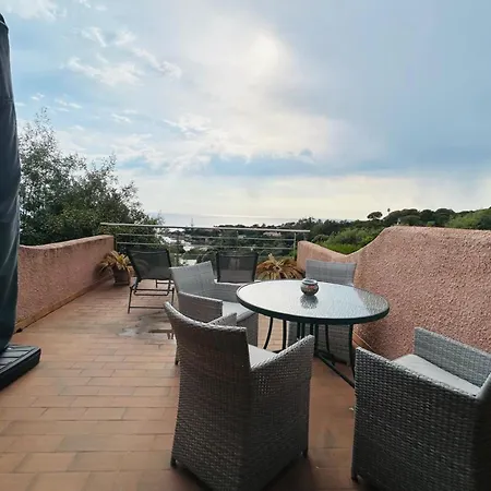 Holiday home House With 2 Terraces And A Garden In